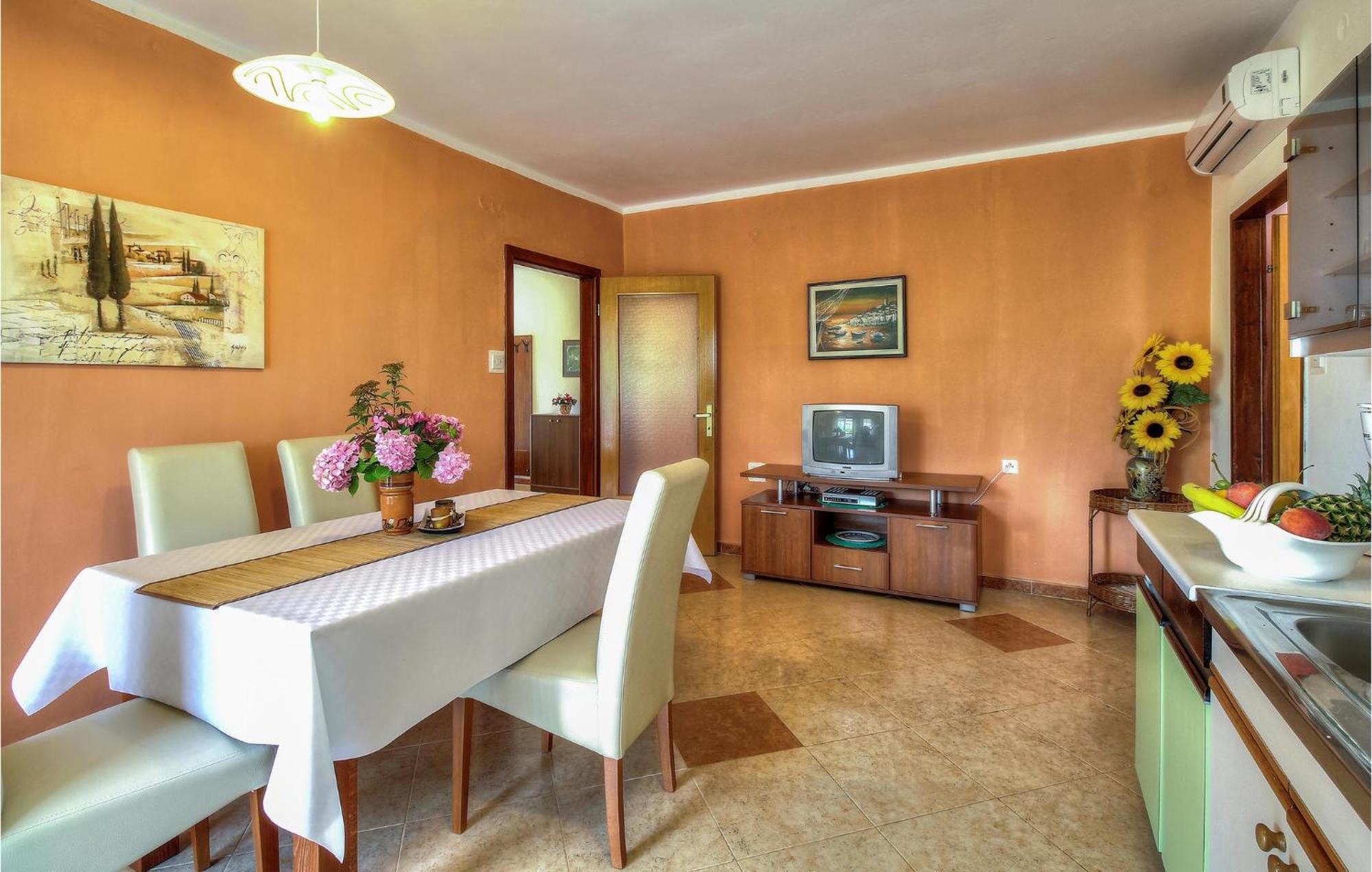 Amazing Apartment In Porec With Wifi Esterno foto