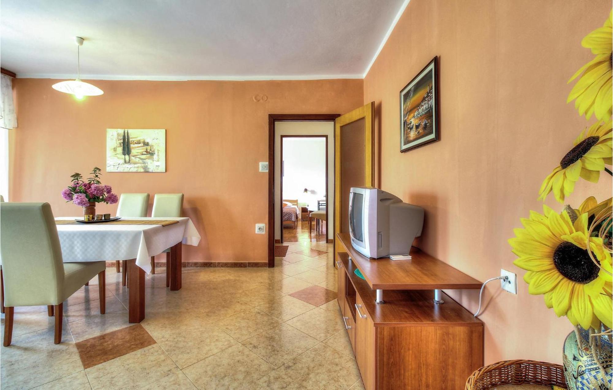 Amazing Apartment In Porec With Wifi Esterno foto